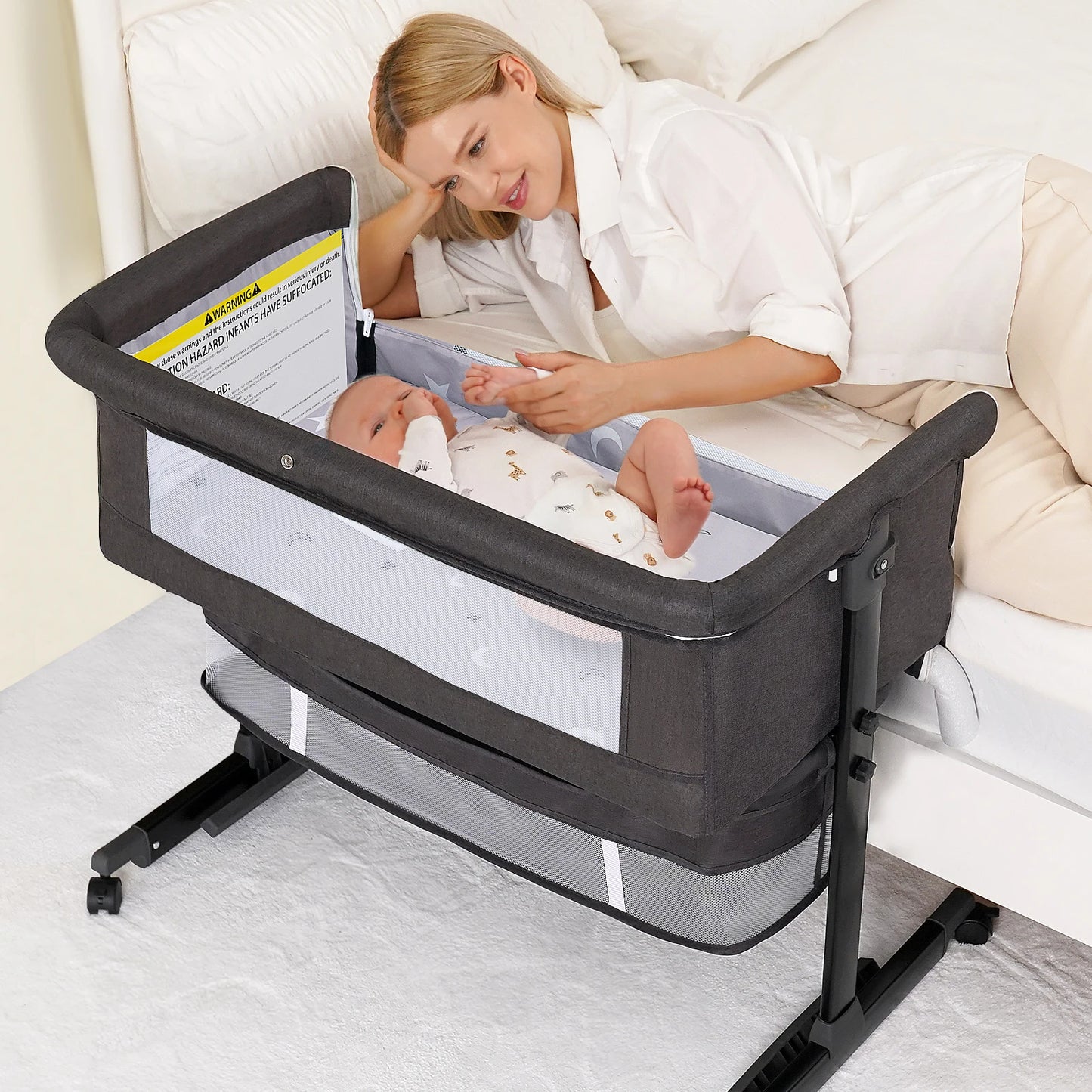 Kmaier Foldable Portable Baby Bassinet Bedside Crib with Breathable Mesh