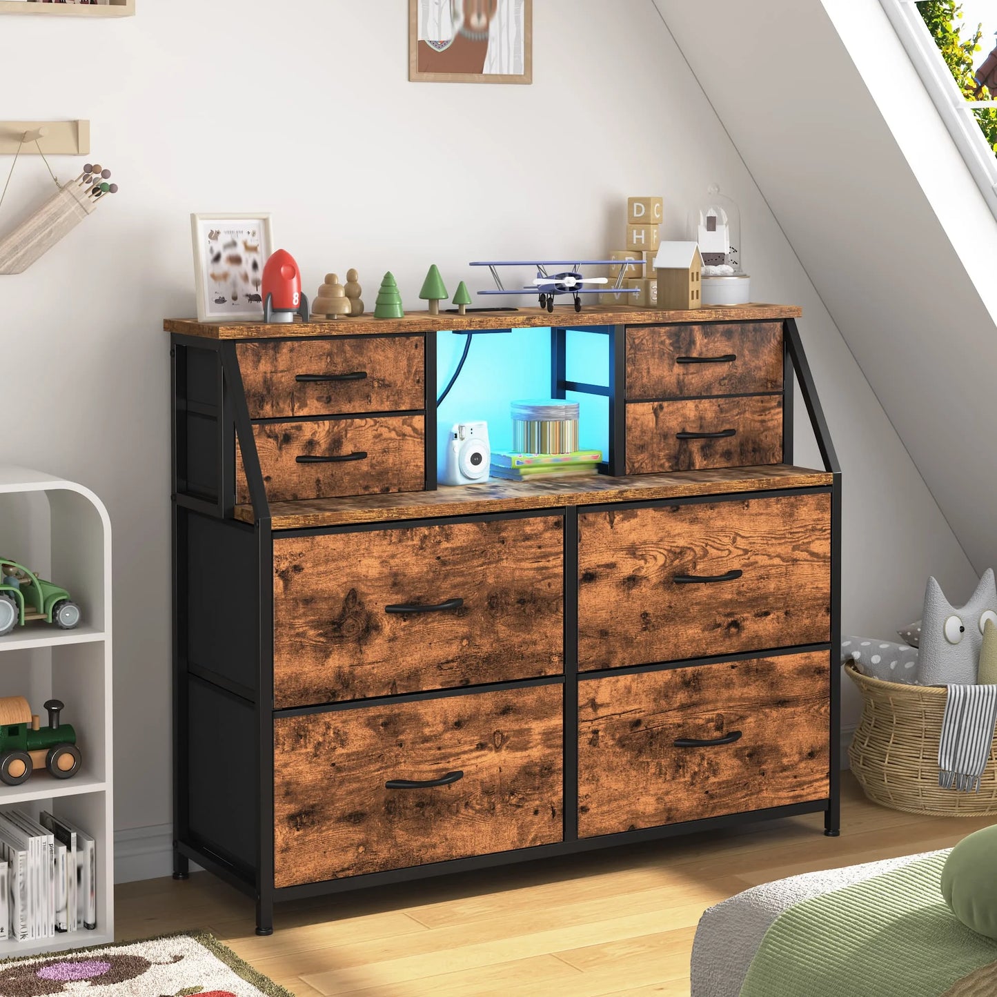 EnHomee 8 Drawers + 2 Open Shelves Dresser – LED Lights & Power Strip Included – Medium Chest for Hallway, Entryway, or Bedroom Use