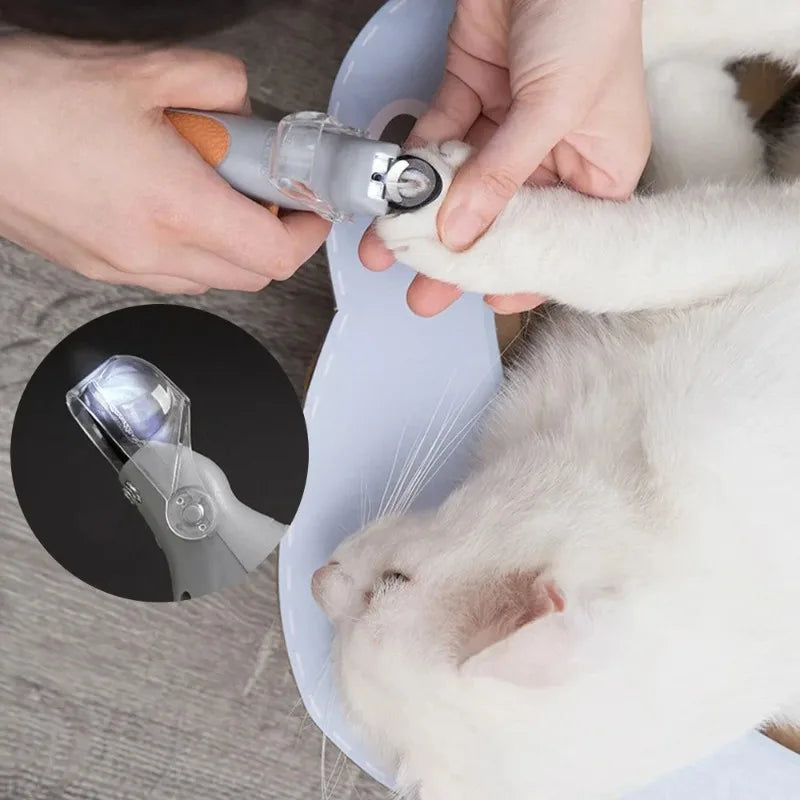 LED Light Pet Nail Clipper With Amplification Function
